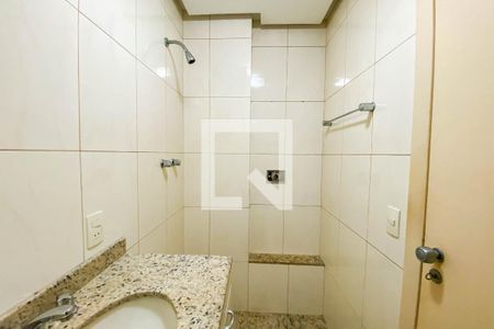 Apartamento à venda com 242m², 4 quartos e 2 vagasBanheiro da suíte 2