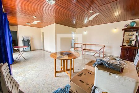Apartamento à venda com 242m², 4 quartos e 2 vagasSala superior