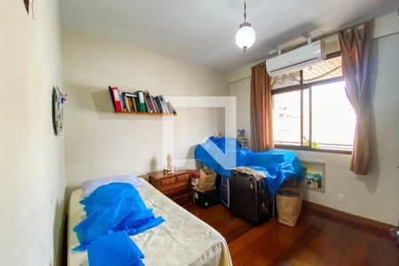 Apartamento à venda com 242m², 4 quartos e 2 vagasQuarto 1