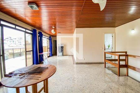 Apartamento à venda com 242m², 4 quartos e 2 vagasSala superior