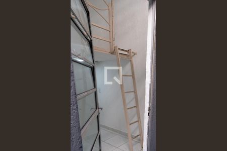 Studio para alugar com 16m², 1 quarto e sem vaga Studio para alugar com 16m², 1 quarto e sem vagaEntrada