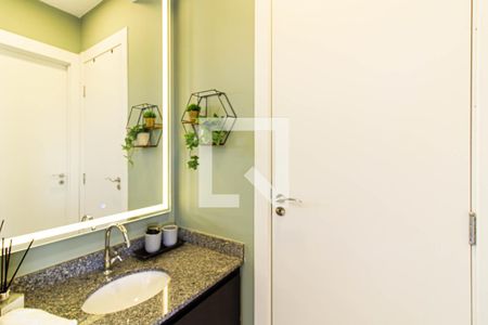 Banheiro de apartamento para alugar com 1 quarto, 30m² em Várzea da Barra Funda, São Paulo