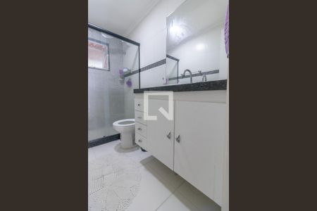 Casa para alugar com 130m², 3 quartos e sem vaga Casa para alugar com 130m², 3 quartos e sem vagaBanheiro Social