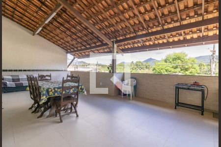 Casa para alugar com 130m², 3 quartos e sem vaga Casa para alugar com 130m², 3 quartos e sem vagaVaranda