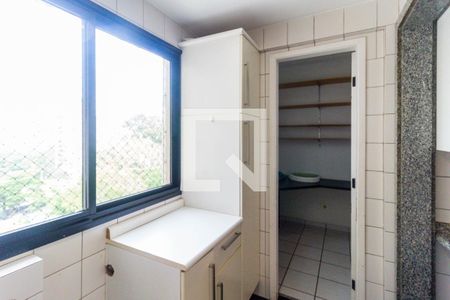 Apartamento à venda com 106m², 3 quartos e 2 vagasÁrea de serviço