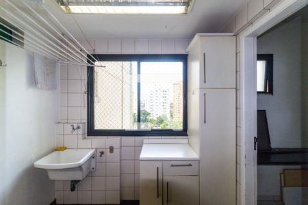 Apartamento à venda com 106m², 3 quartos e 2 vagasÁrea de serviço