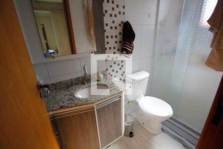 Banheiro da Suíte de apartamento para alugar com 3 quartos, 74m² em Jardim Jamaica, Santo André