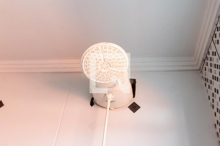 Casa à venda com 70m², 2 quartos e sem vagaChuveiro