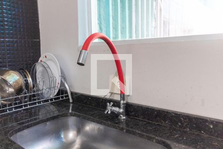 Casa à venda com 70m², 2 quartos e sem vagaCozinha - Torneira