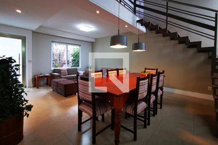 Sala de casa para alugar com 3 quartos, 241m² em Jardim Brasil, Jundiaí