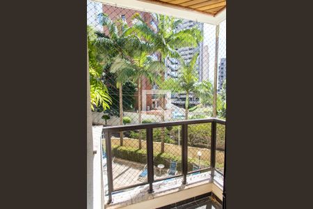 Apartamento à venda com 140m², 3 quartos e 3 vagas Apartamento à venda com 140m², 3 quartos e 3 vagasVaranda da suíte