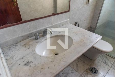 Apartamento à venda com 140m², 3 quartos e 3 vagas Apartamento à venda com 140m², 3 quartos e 3 vagasBanheiro