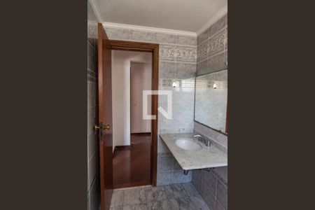 Apartamento à venda com 140m², 3 quartos e 3 vagas Apartamento à venda com 140m², 3 quartos e 3 vagasBanheiro