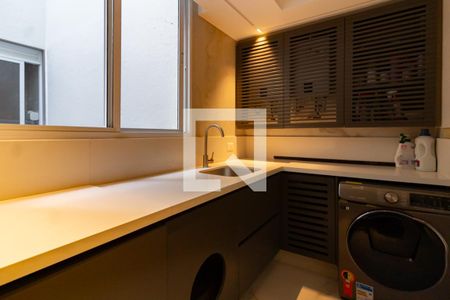 Apartamento à venda com 147m², 2 quartos e 2 vagasÁrea de serviço 