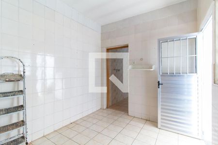 Casa à venda com 200m², 2 quartos e 1 vagaCopa