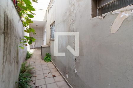 Casa à venda com 200m², 2 quartos e 1 vagaQuintal 