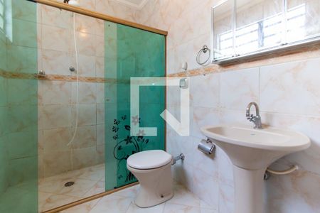 Casa à venda com 200m², 2 quartos e 1 vagaBanheiro da Suíte