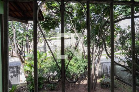 Casa à venda com 332m², 4 quartos e 3 vagasVista do quarto 2