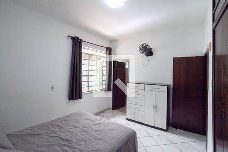 Casa à venda com 332m², 4 quartos e 3 vagasSuíte 1