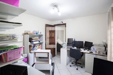 Casa à venda com 332m², 4 quartos e 3 vagasEscritório