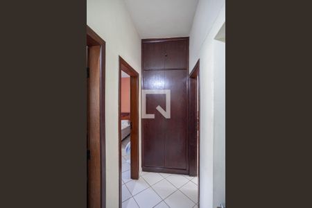 Casa à venda com 332m², 4 quartos e 3 vagasSala 4