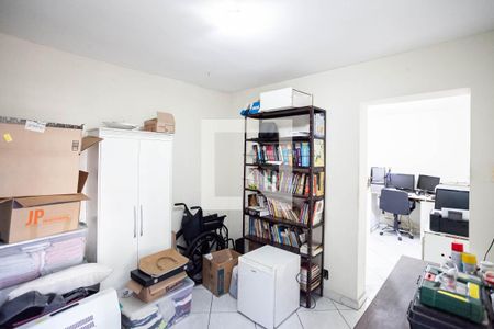 Casa à venda com 332m², 4 quartos e 3 vagasSuíte 2