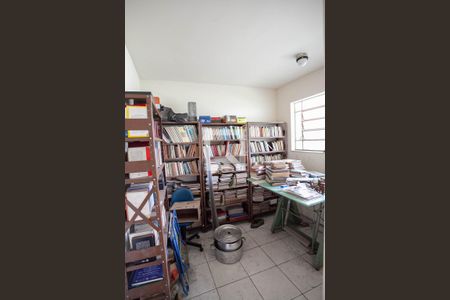 Casa à venda com 332m², 4 quartos e 3 vagasQuarto de serviço 2