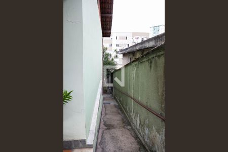 Casa à venda com 332m², 4 quartos e 3 vagasCorredor