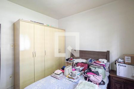 Casa à venda com 332m², 4 quartos e 3 vagasQuarto 2