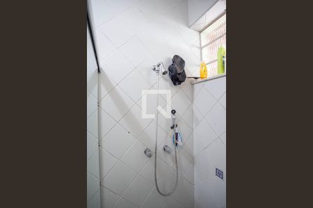 Casa à venda com 332m², 4 quartos e 3 vagasBanheiro social 