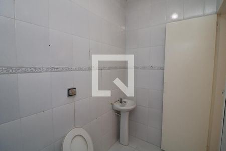 Lavabo de casa para alugar com 3 quartos, 70m² em Vila Santa Clara, São Paulo