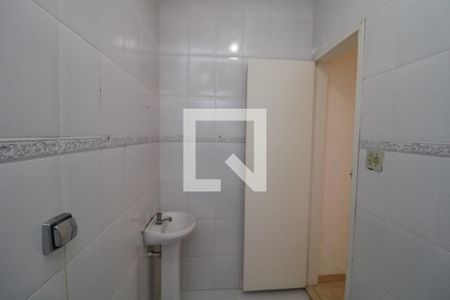 Lavabo de casa para alugar com 3 quartos, 70m² em Vila Santa Clara, São Paulo