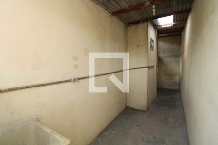 Casa para alugar com 70m², 3 quartos e 1 vagaÁrea de Serviço