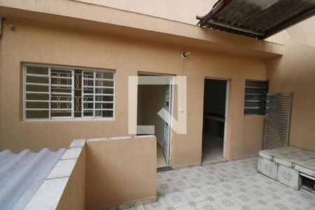 Casa para alugar com 70m², 3 quartos e 1 vagaQuintal