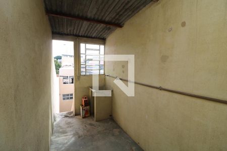 Casa para alugar com 70m², 3 quartos e 1 vagaÁrea de Serviço