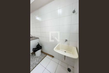 Apartamento para alugar com 43m², 2 quartos e sem vaga Apartamento para alugar com 43m², 2 quartos e sem vagaÁrea de Serviço