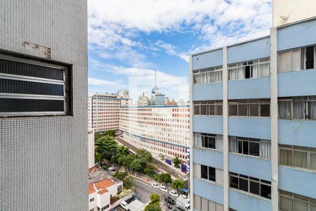 Vista de kitnet/studio à venda com 1 quarto, 30m² em Aclimação, São Paulo