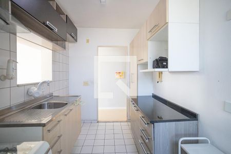 Apartamento para alugar com 64m², 3 quartos e 1 vaga Apartamento para alugar com 64m², 3 quartos e 1 vagaCozinha e área de serviço