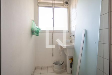 Apartamento para alugar com 64m², 3 quartos e 1 vaga Apartamento para alugar com 64m², 3 quartos e 1 vagaCozinha e área de serviço