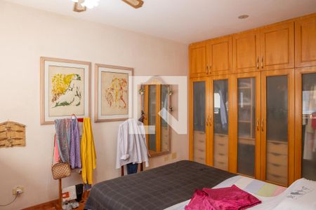 Apartamento à venda com 150m², 4 quartos e 2 vagas Apartamento à venda com 150m², 4 quartos e 2 vagasSuíte