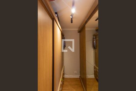 Casa à venda com 214m², 3 quartos e 2 vagas Casa à venda com 214m², 3 quartos e 2 vagasQuarto 1