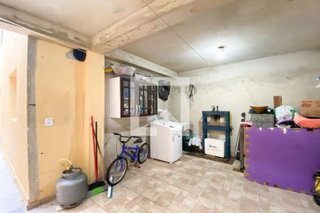 Área de Serviço de casa para alugar com 3 quartos, 220m² em Veloso, Osasco