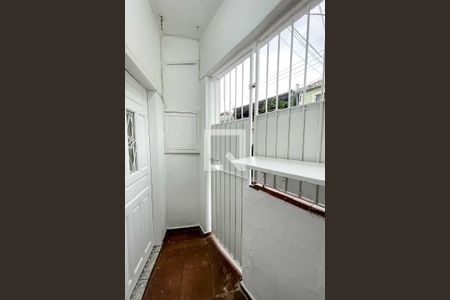 Casa para alugar com 32m², 1 quarto e sem vagaÁrea de serviço