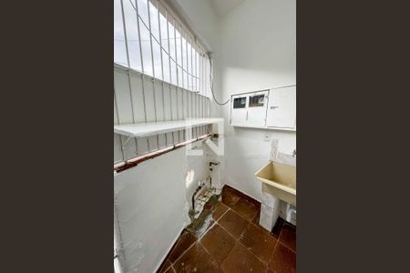 Casa para alugar com 32m², 1 quarto e sem vagaÁrea de serviço