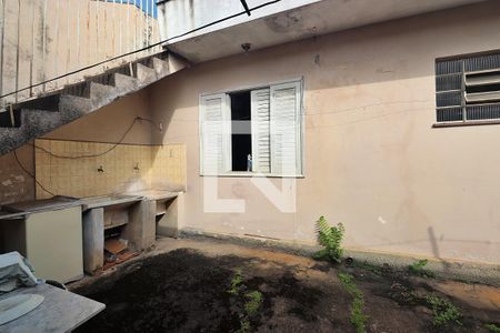 Casa à venda com 180m², 3 quartos e 8 vagasÁrea de Serviço