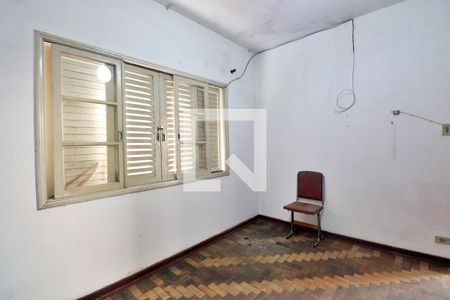 Casa à venda com 180m², 3 quartos e 8 vagasQuarto 3