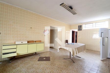 Casa à venda com 180m², 3 quartos e 8 vagasCozinha