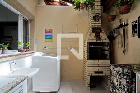 Casa à venda com 104m², 2 quartos e 2 vagas Casa à venda com 104m², 2 quartos e 2 vagasÁrea de Serviço