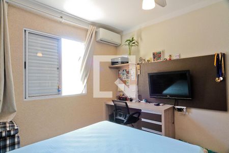 Casa à venda com 104m², 2 quartos e 2 vagas Casa à venda com 104m², 2 quartos e 2 vagasQuarto 2