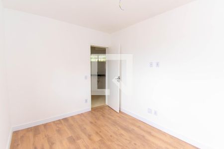 Quarto 2 de apartamento para alugar com 2 quartos, 45m² em Vila Bela, São Paulo